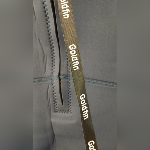 GoldFin Kids Long Sleeve Full Body Wetsuit Size 8 - Picture 7 of 8